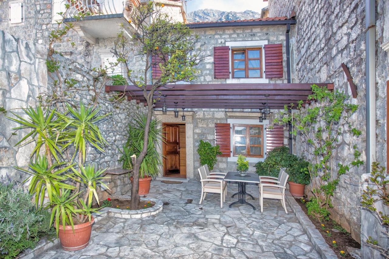 Hotel Admiral Perast Exterior photo