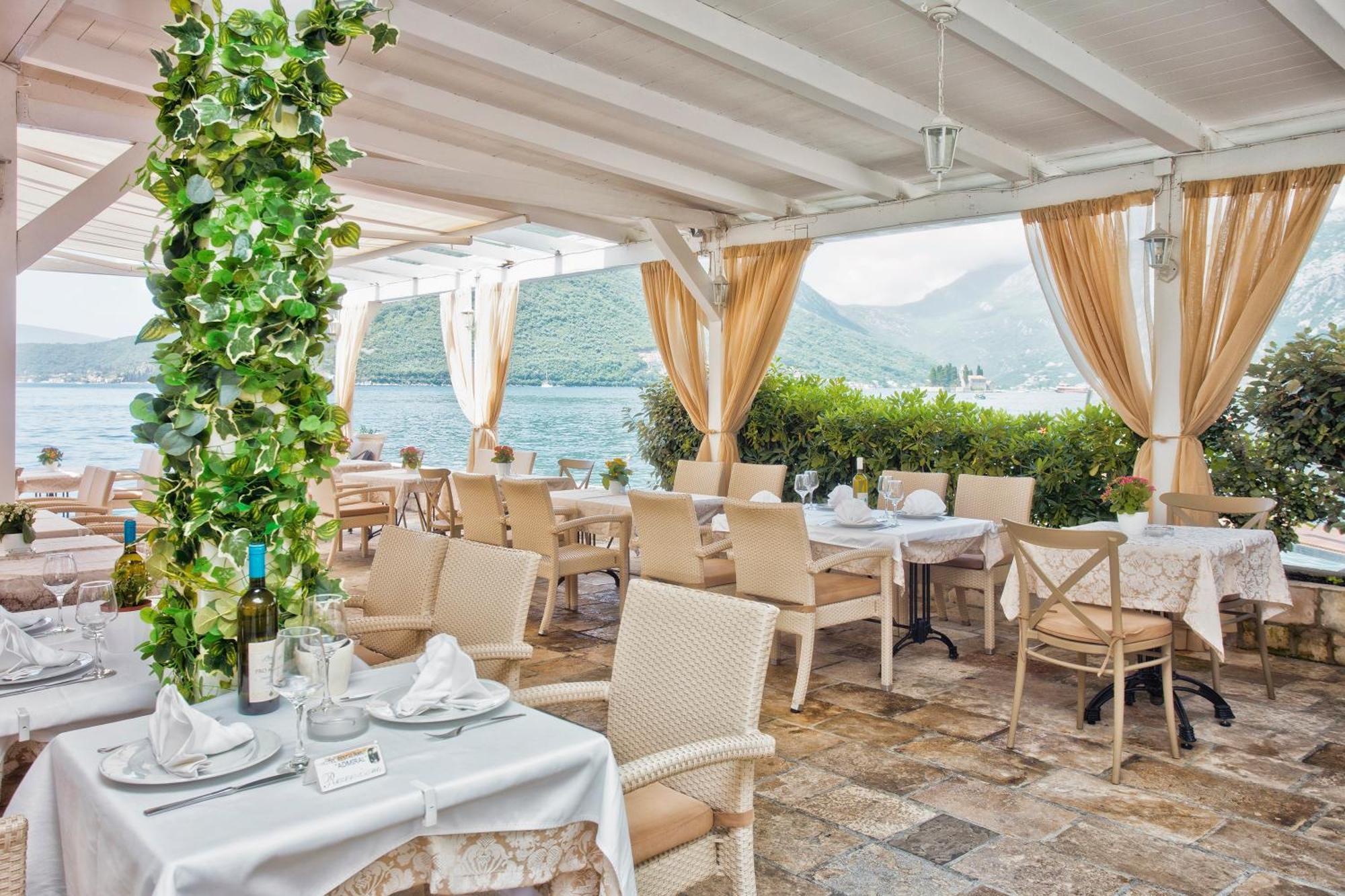 Hotel Admiral Perast Exterior photo