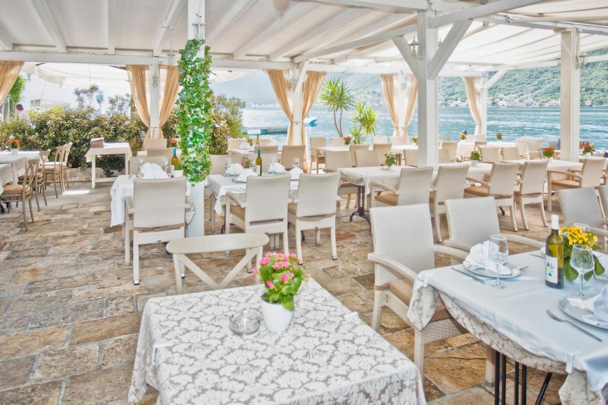 Hotel Admiral Perast Exterior photo