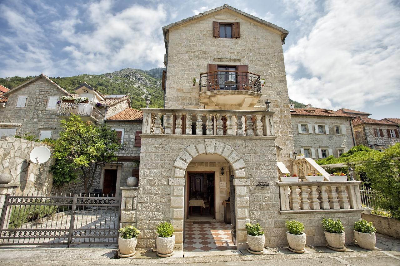 Hotel Admiral Perast Exterior photo